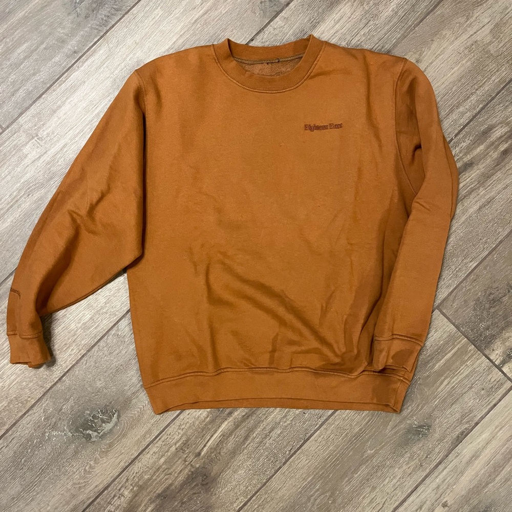 18 East sweat shirt size large